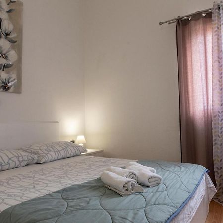 Appartamento Zorana Rogoznica  Esterno foto